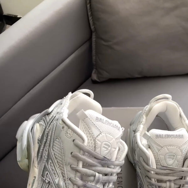BALENCIAG@ TRACK
