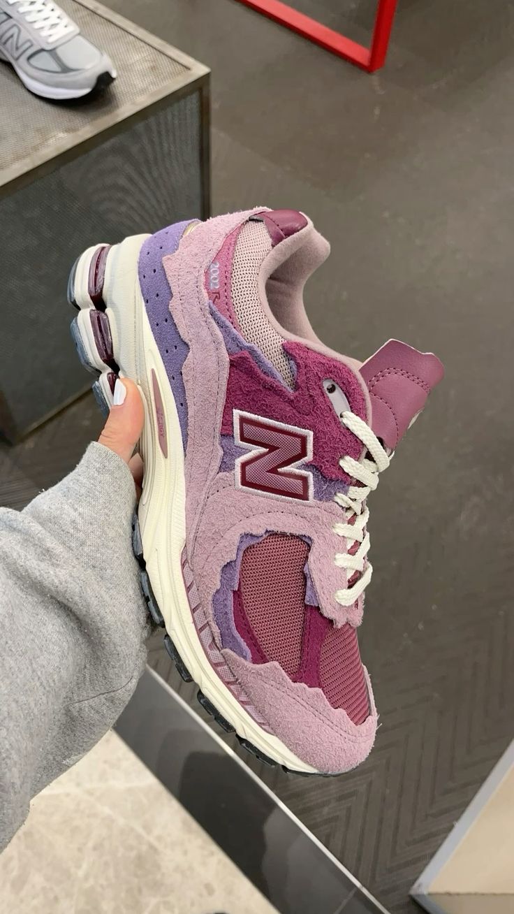 NB 2002R